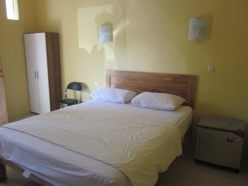 Urbanview Hotel Wayan Mansion Denpasa Buitenkant foto